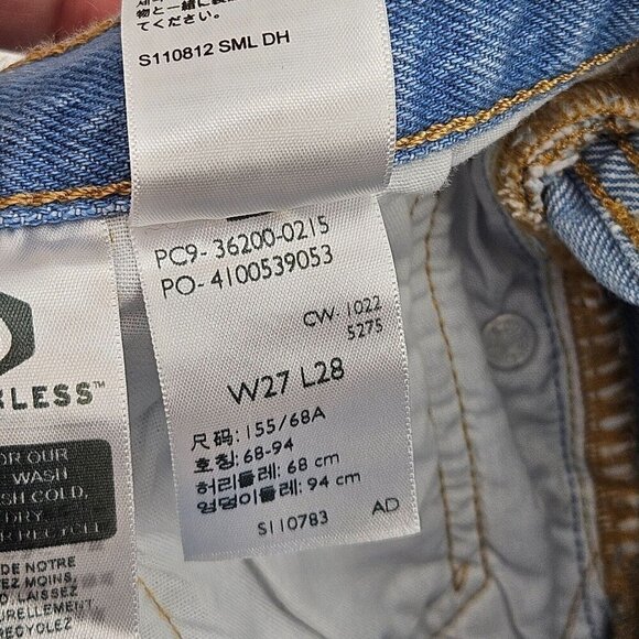 Levi's Premium 501 Crop Jeans In Ojai Ring Women's Size 27 Distressed High Rise - Picture 14 of 16